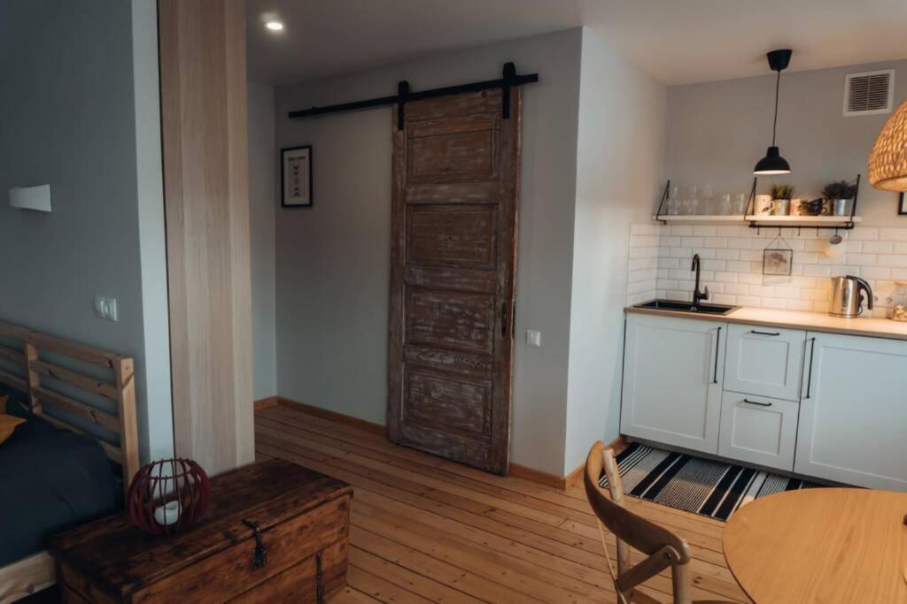 Teatra Street Apartment บัลวี ภายนอก รูปภาพ